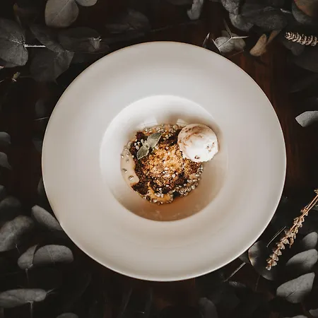 Torre Mayorazgo فندق